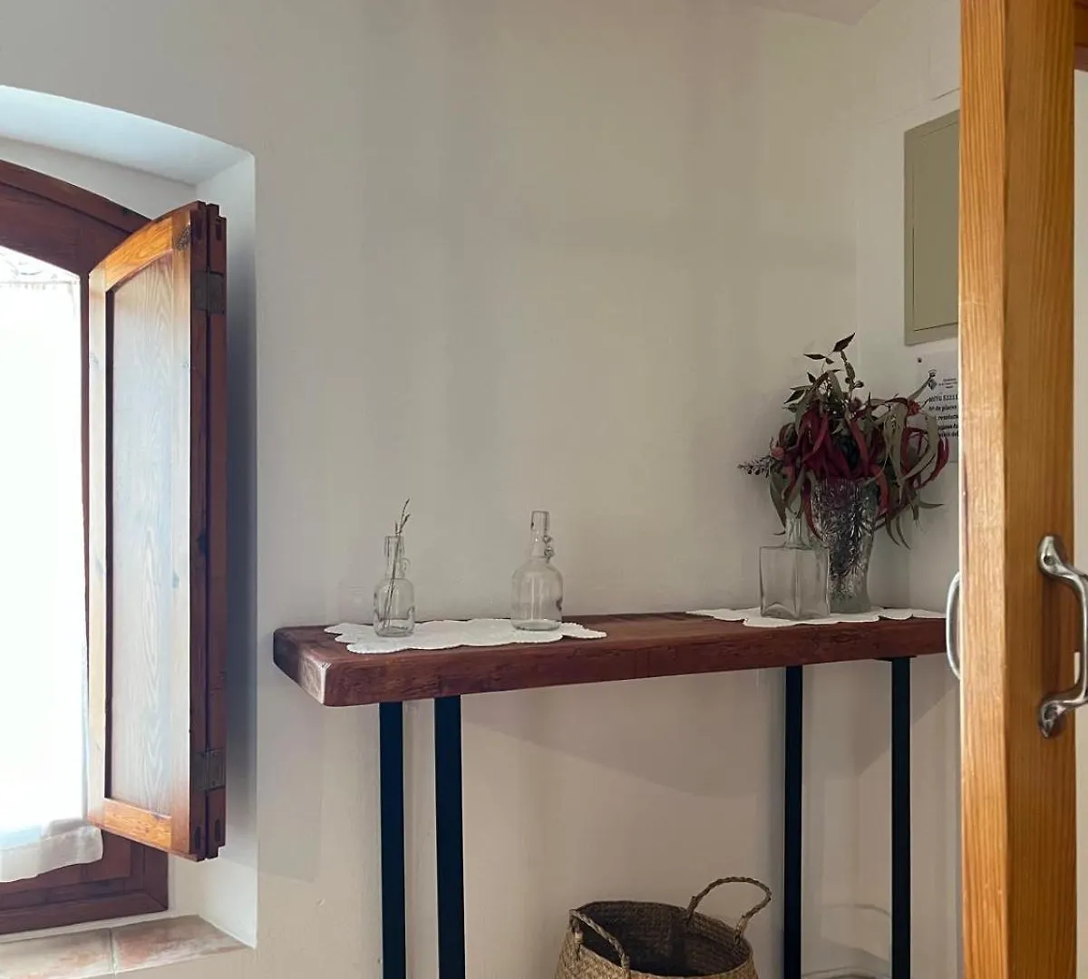 Apartment Buhardilla Para Dos En Can Mingu Besalu Spain